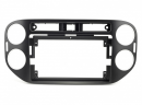 Переходная рамка для установки автомагнитолы Carav 22-1042 VOLKSWAGEN Tiguan 2011-2016 9"