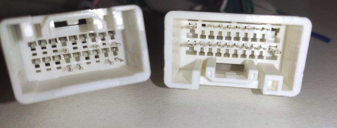 Установочный комплект FarCar Mitsubishi Outlander XL 2005-2013 / Citroen C-Crosser 2007-2013 / Peuge