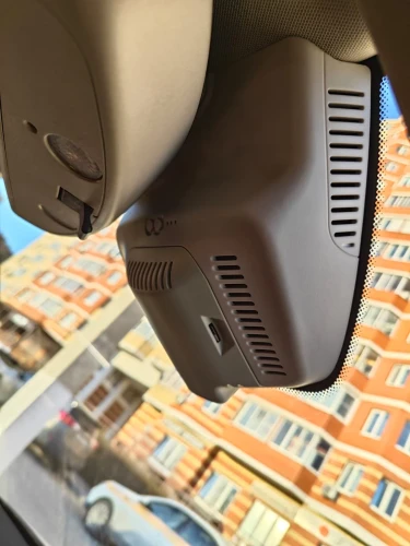 Штатный видеорегистратор RedPower DVR-MBG2-G серый для Mercedes-Benz GLK с ассистентом ближнего/дальнего света