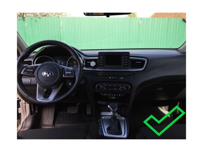 Рамка для установки в Kia Ceed 2018-2022 9" для овальных дисплеев