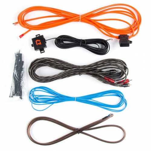 Активный автомобильный сабвуфер Piranha 8A