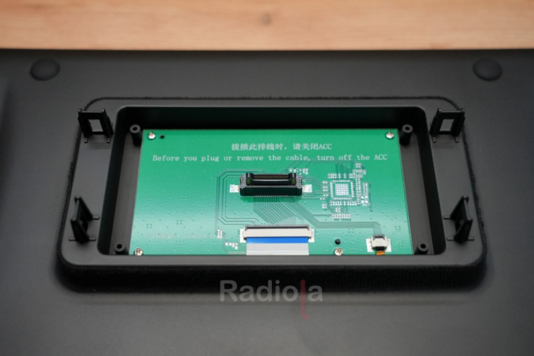 Штатная магнитола Radiola для Land Rover Range Rover Sport 2 2013-2016 13,3" (Bosch) 