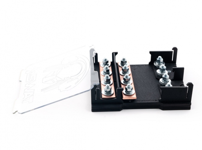 Дистрибьютор питания SWAT FHDB-4ANL