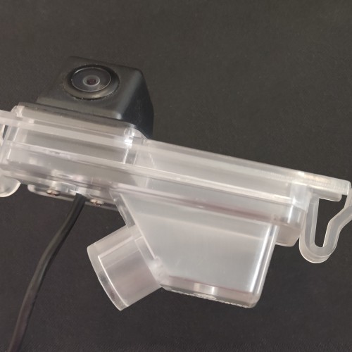 Камера заднего вида MyDean VCM-418C Hyundai Solaris hatch (2011+), i30 (2012+), KIA Rio hatch (2011-), Ceed (2012+), Pro Ceed (2007-2013)