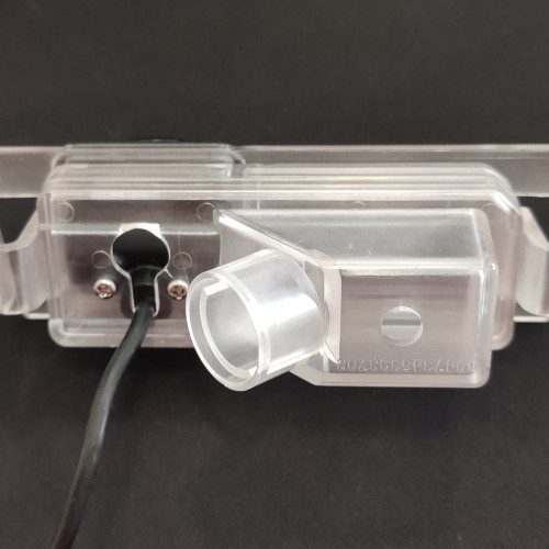 Камера заднего вида MyDean VCM-418C Hyundai Solaris hatch (2011+), i30 (2012+), KIA Rio hatch (2011-), Ceed (2012+), Pro Ceed (2007-2013)