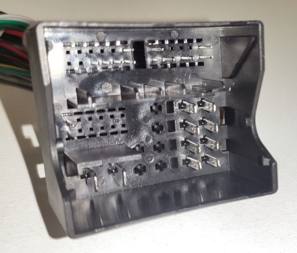 Установочный комплект FarCar VW Tiguan 2016+ (731)