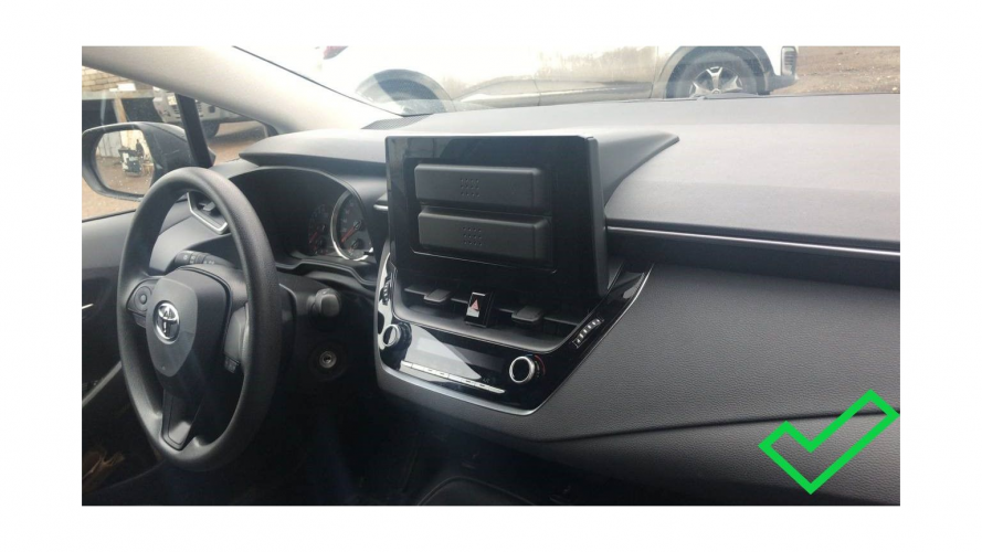 Рамка для установки в Toyota Corolla (E210) 2018+ 10" дисплея