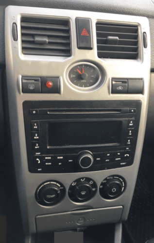 Переходная рамка для установки автомагнитолы Carav 22-1105 LADA Priora 2007-2014 9"