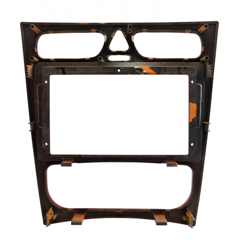 Рамка для установки в Mercedes-Benz С-class 2002 - 2004 9" дисплея орех