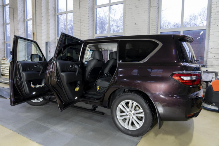 Пороги электрические ATS Nissan Patrol VI (2010-2024)