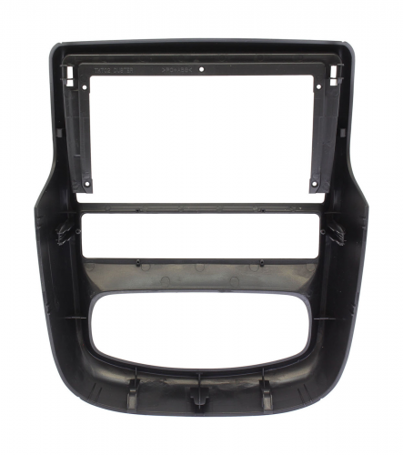 Рамка для установки в Renault Duster 2010-2015 9" 
