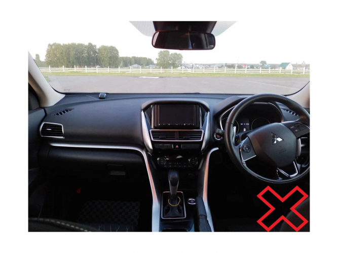 Рамка для установки в Mitsubishi Eclipse Cross 2017 - 2021 10" дисплея