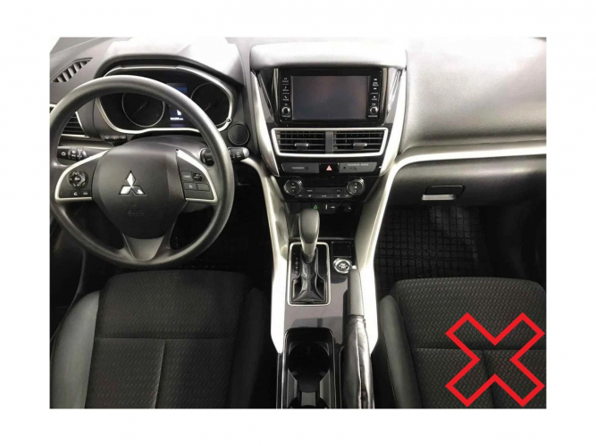 Рамка для установки в Mitsubishi Eclipse Cross 2017 - 2021 10" дисплея