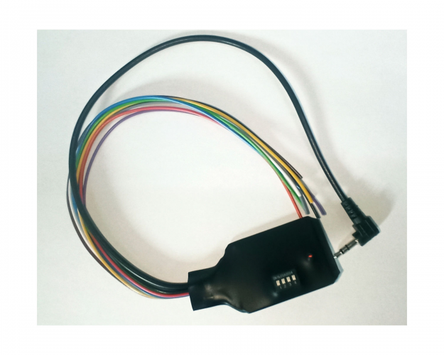 Адаптер кнопок на руле резистивный, универсальный, запрограм. MiniJack, RE/LA UN-DIP