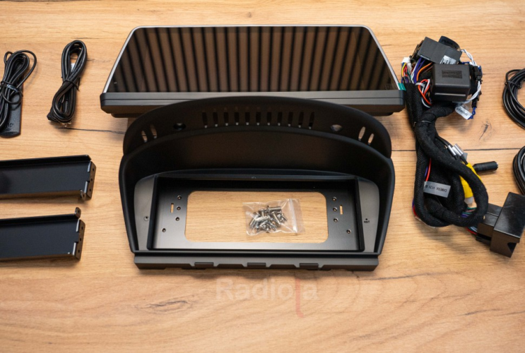 Штатная магнитола Radiola для BMW 5-series (E60) 2009-2010 10,25" CIC