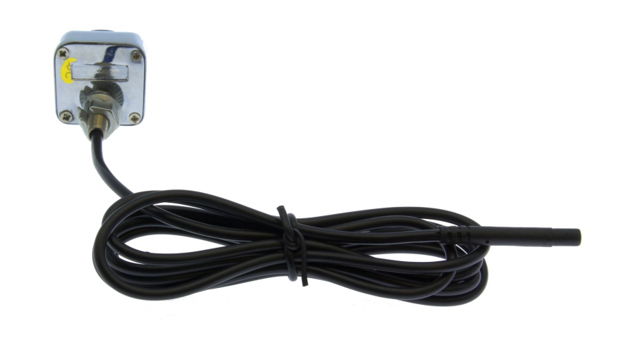 CAM-5VL камера заднего вида универсальная для крепления на вертикальную поверхность