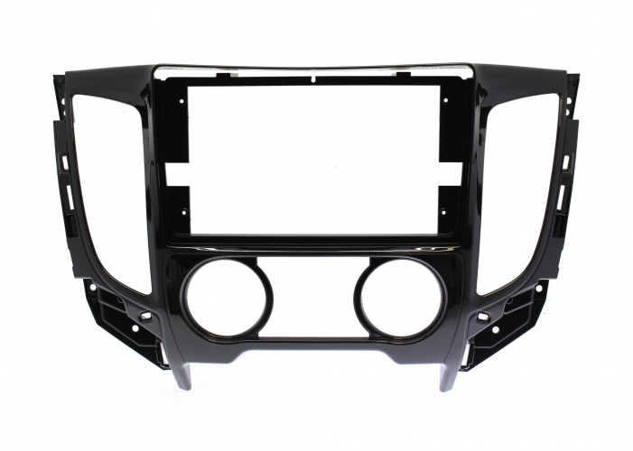 Рамка для установки в Mitsubishi L200 2015-2018 9" (для авто с кондиционером)