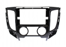 Рамка для установки в Mitsubishi L200 2015-2018 9" (для авто с кондиционером)