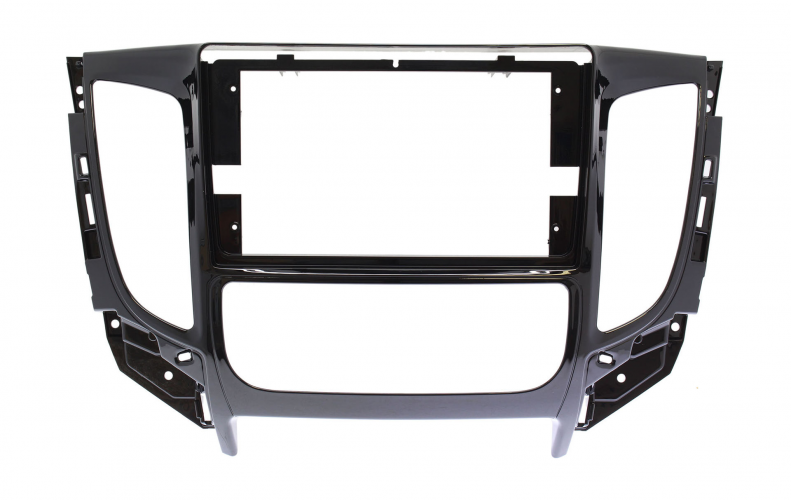 Рамка для установки в Mitsubishi L200 2015 - 2018, Pajero Sport (МКПП) 9"дисплея (авто с климат.)