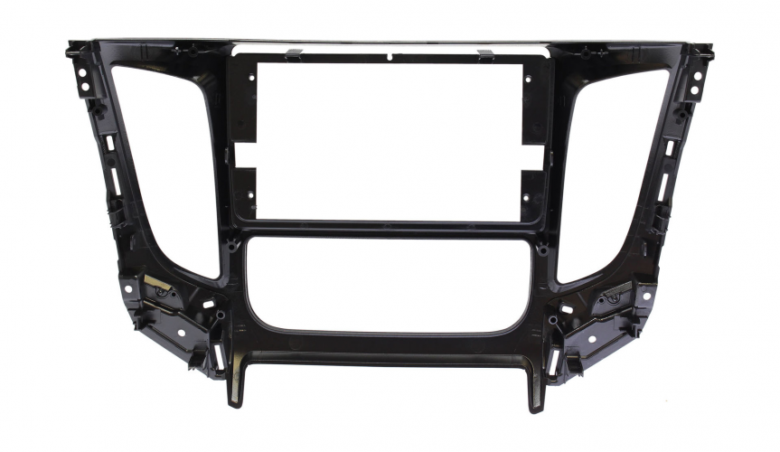 Рамка для установки в Mitsubishi L200 2015 - 2018, Pajero Sport (МКПП) 9"дисплея (авто с климат.)