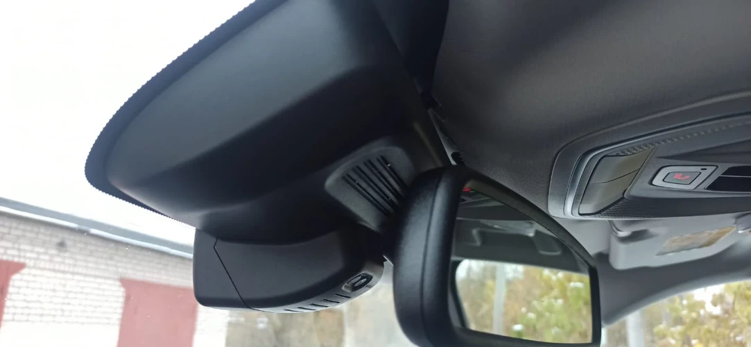 Штатный видеорегистратор RedPower DVR-HV4-G для Haval Dargo