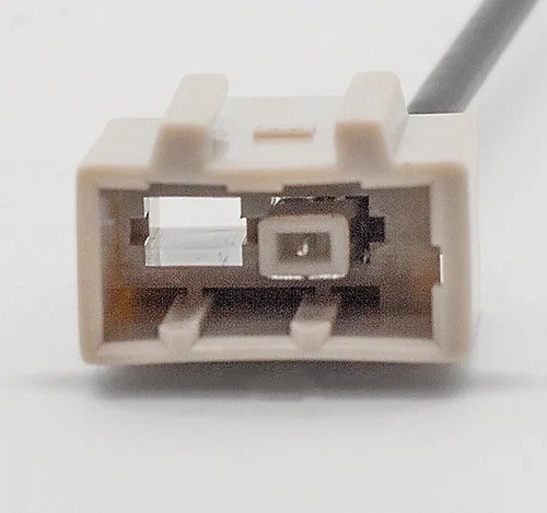 Переходник для подключения штатной антенны к магнитоле KIA 2006+