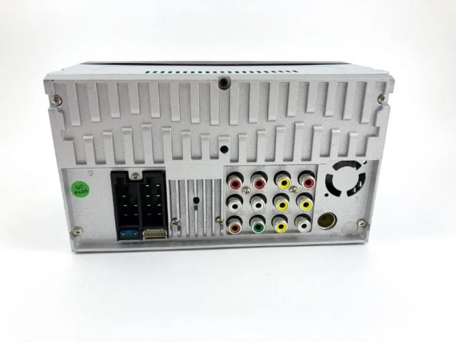 Магнитола (головное устройство) 2Din Eplutus CA772, 7" LCD сенсорный, 1024 x 600, Wi-Fi, MP4/MP5, MP3, SD, AUX, USB, Bluetooth 4.0