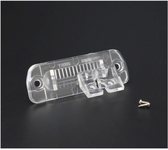 CAM-MRML адаптер в подсветку номера Mercedes ML (W164) / GL (X164) / R-class (W251)