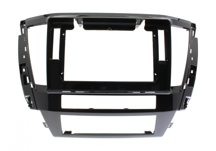 Рамка для установки в Mitsubishi Pajero Sport 2020+ 10" MFA дисплея