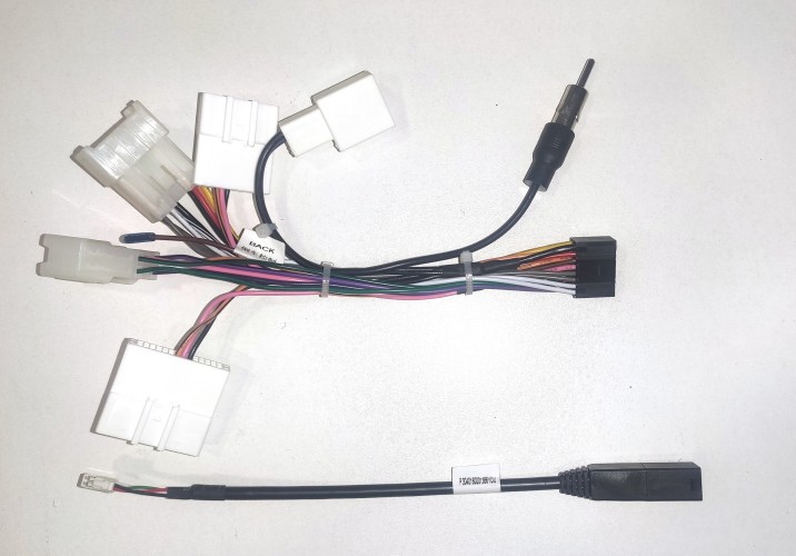 Установочный комплект FarCar Toyota Hilux 2015-2020 (1077)