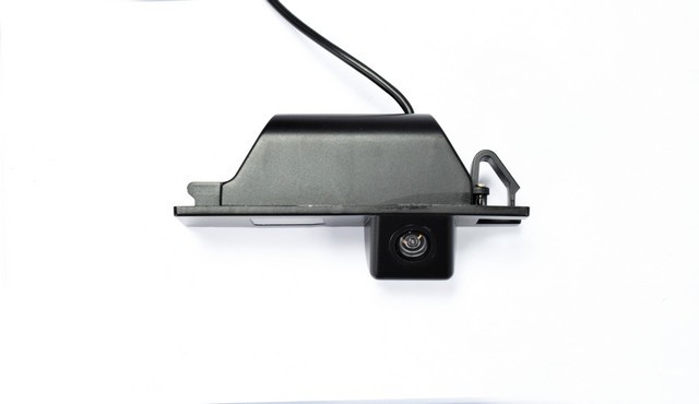 Камера заднего вида Far-Car Winca № 779 для Opel Astra H / Astra J / Insignia / Zafira (2004-2012)