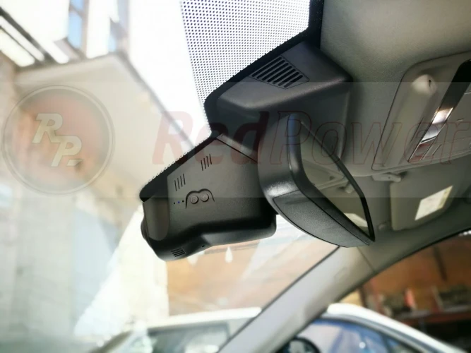 Штатный видеорегистратор RedPower DVR-LR3-G для Land Rover Discovery Sport (2014+) и Jaguar (2015+)