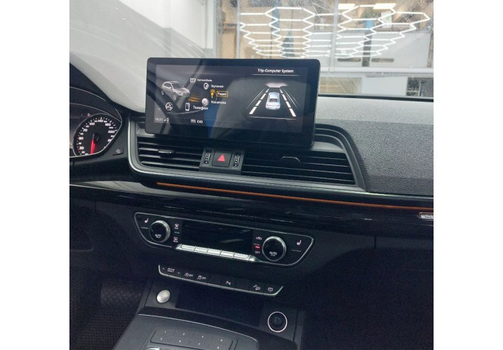 Штатная магнитола Radiola для Audi Q5 2018-2020 10,25" (Qualcomm)