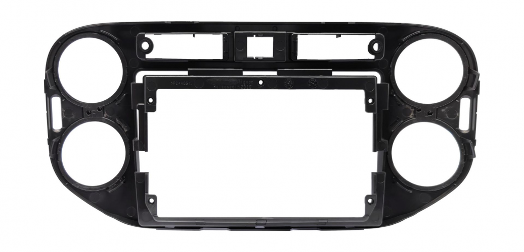 Рамка для установки в Volkswagen Tiguan 2011-2017 9"
