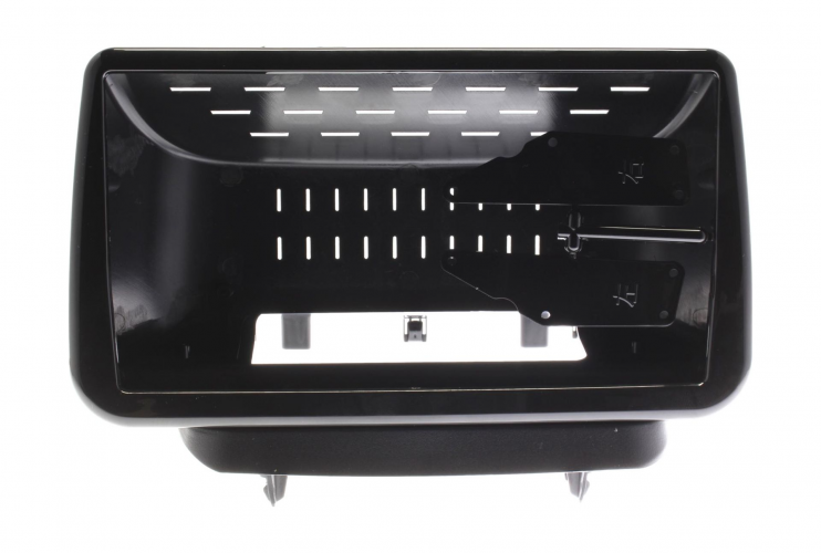 Рамка для установки в Mazda 2, Demio, CX-3 2014+ 9" дисплея