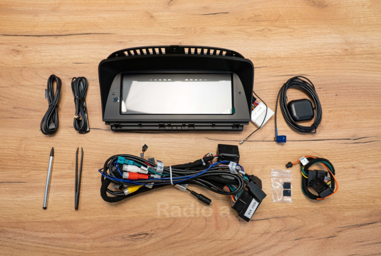 Штатная магнитола Radiola для BMW 7-series 2004-2009 8,8"