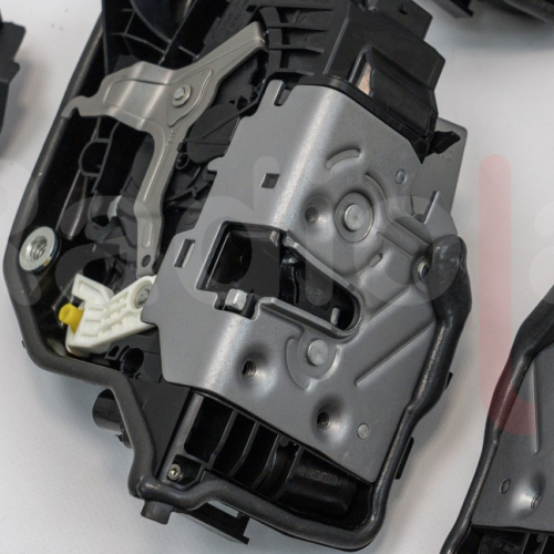 Автоматические доводчики на 4 двери для BMW X5/X6 (E70/E71/E72) 2006-2014 RDL-SBB-Z03